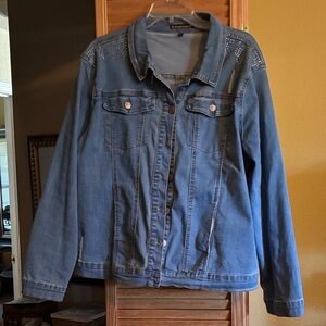 Jacket-Light Blue Denim slightly distressed look Jacket by Diverso